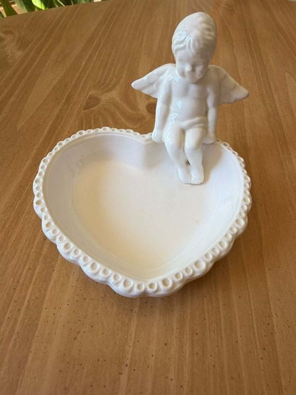 Ardalt White Ceramic Cherub Angel Heart Trinket Dish
